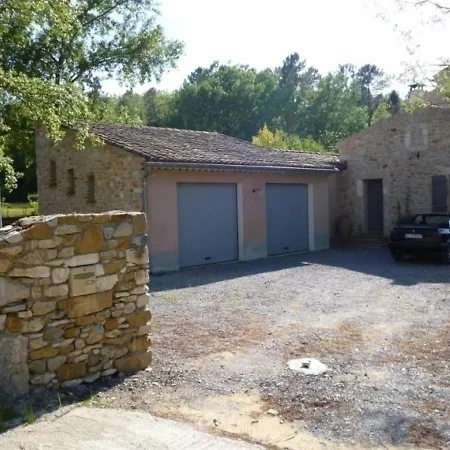 - 6 Pers, 150 M2, 5/3 Villa Salavas